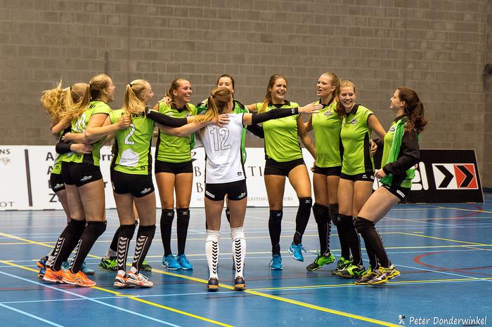 Winst Dames 1!
