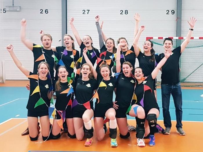Dames 6 kampioen!
