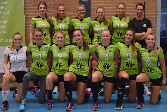 Veracles Dames 2 pakt winst op Flash-Veendam D1